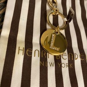 Henri Bendel Letter L keychain New